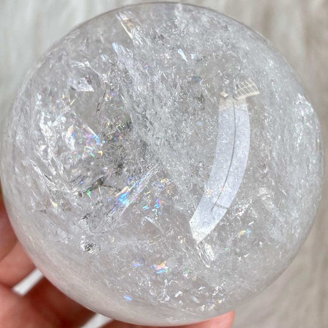 【 天然石 キラキラ シュワシュワ 虹入り 水晶 スフィア 約64ミリ 丸玉 】