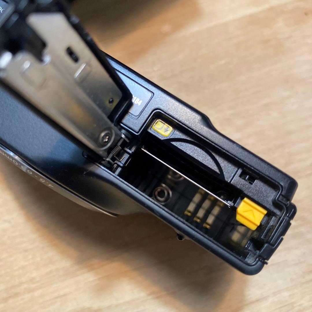 Nikon COOLPIX S8200 ジャンク