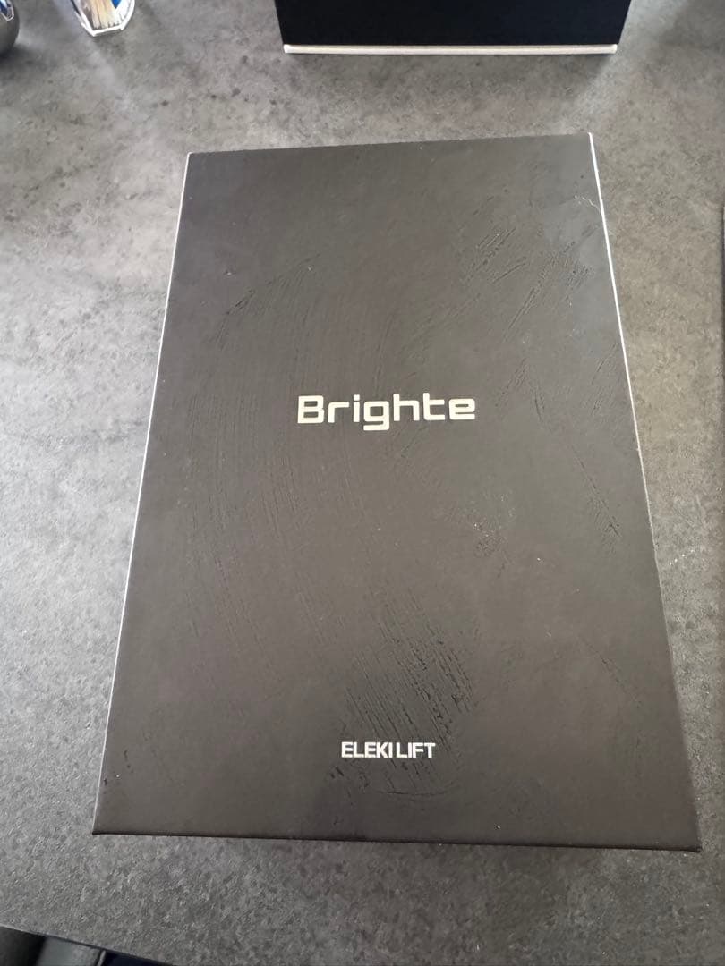 新品未使用　エレキリフト　美顔器