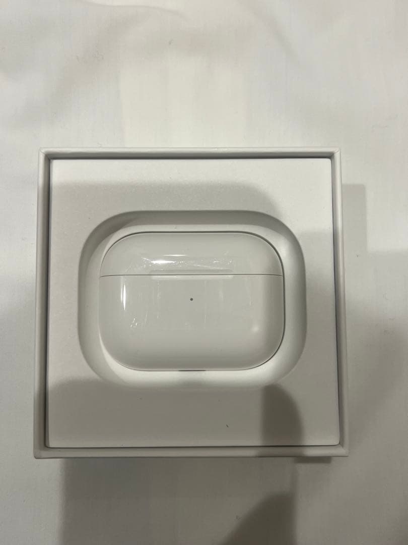【AirPods Pro】正規品(中古) ※充電ケースのみ