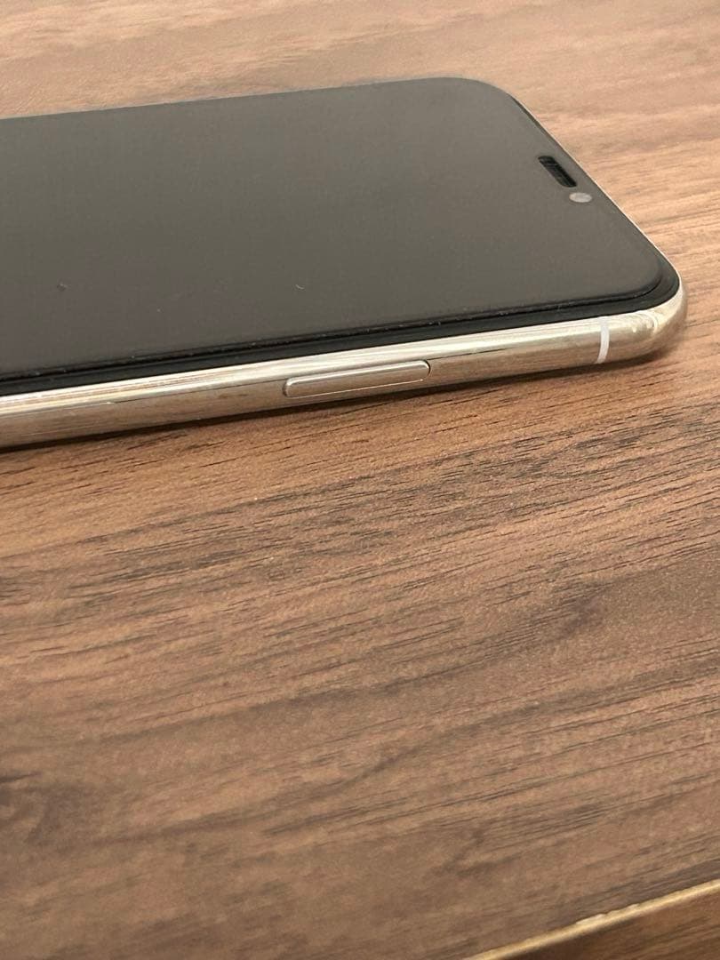 iPhone11Pro 本体　256GB シルバー