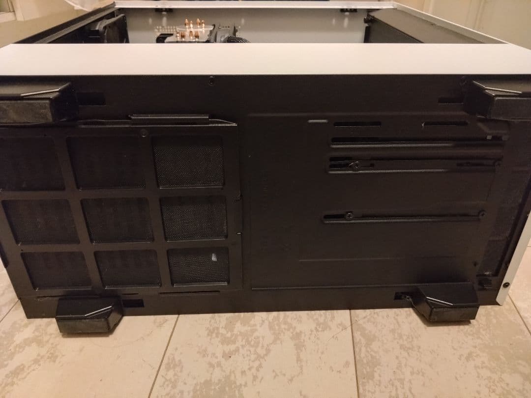 自作PC Core i7 1660SUPER メモリ32G M.2(500GB)