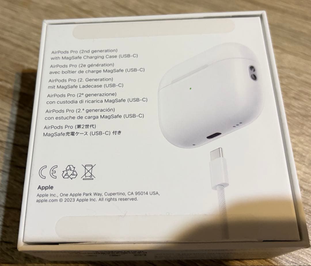 Airpods pro 2 第二世代 刻印入り　typec