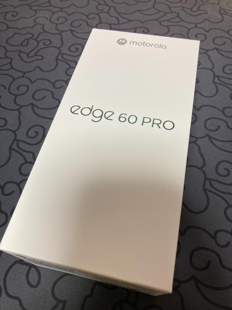 新品未開封 Motorola Edge 60 Pro ブルー フィルム・ケース付