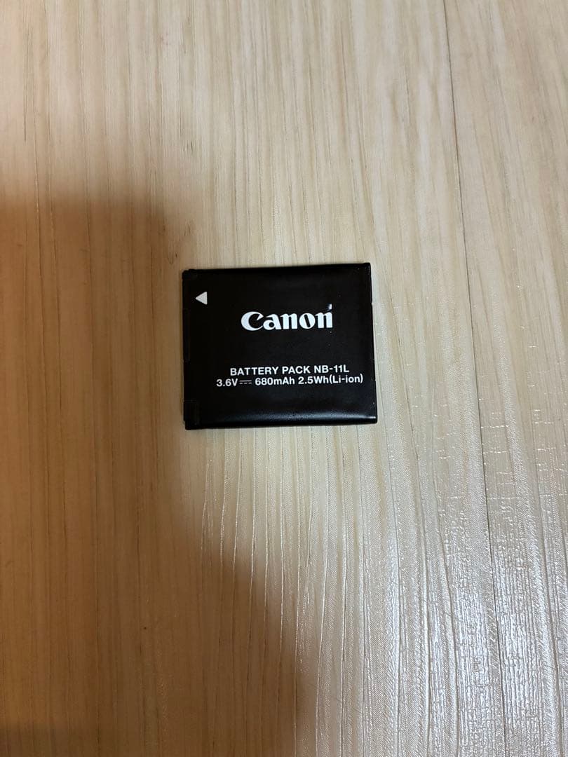 IXY200 コンパクトデジタルカメラ　Canon