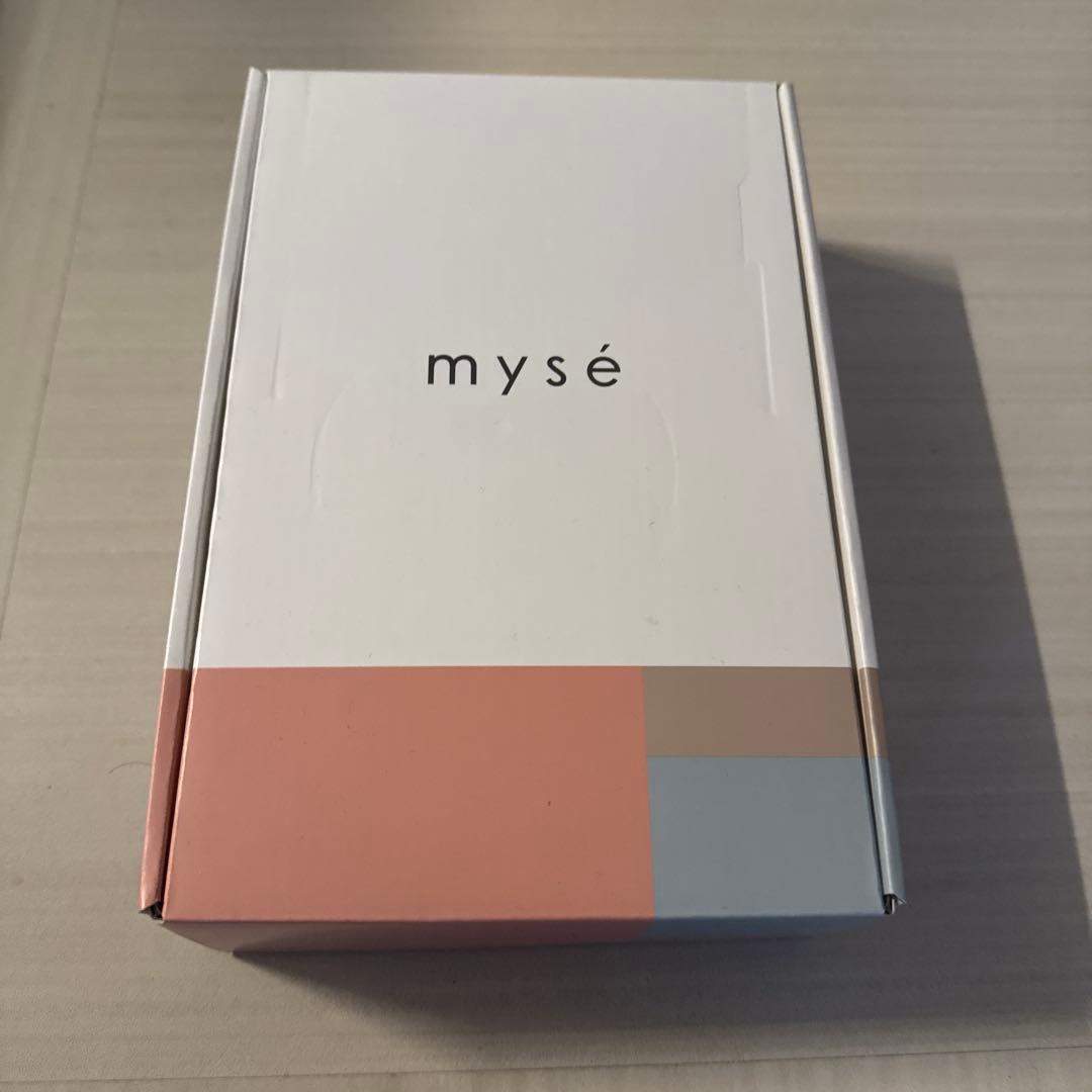 『値下げ』mysé 美顔器 MS-82W ホワイト 充電器付き
