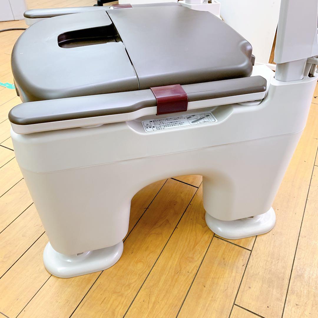 2ADM013【未使用】Panasonic ポータブルトイレ PN-L30200