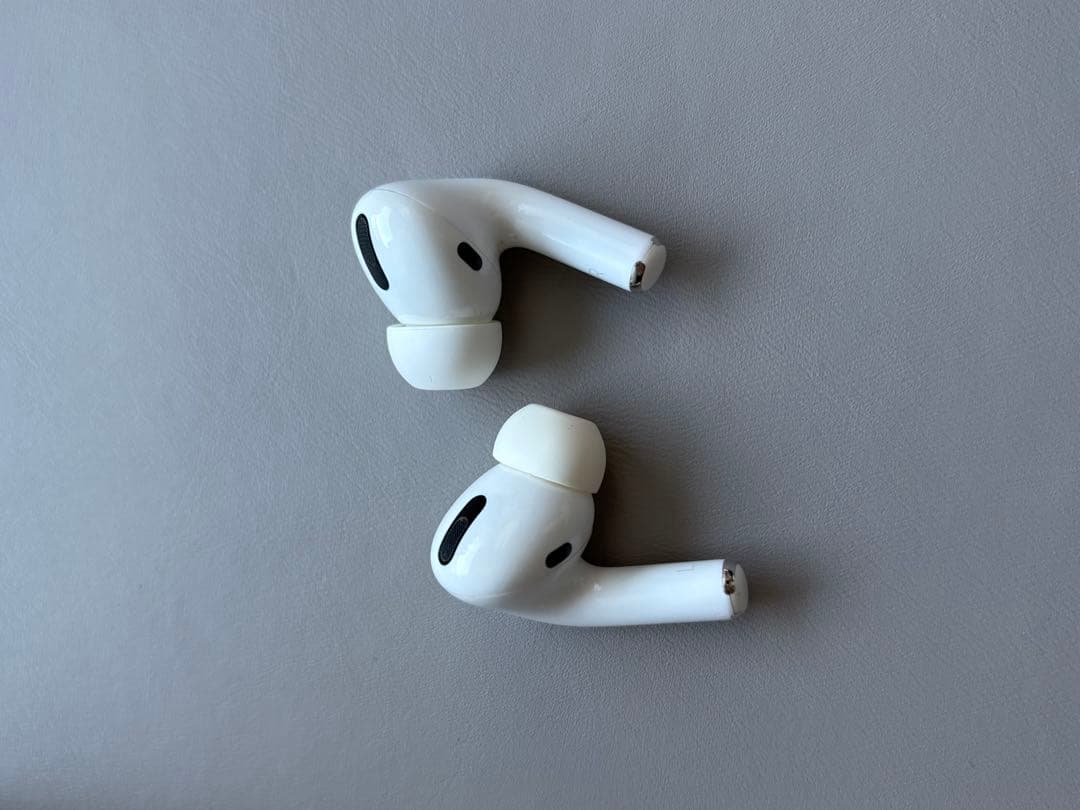 AirPods Pro 第一世代　本体 ホワイト イヤーチップ付き