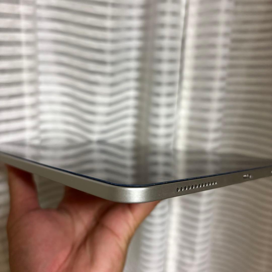 iPad Air 第4世代　64GB 本日のみ出品！