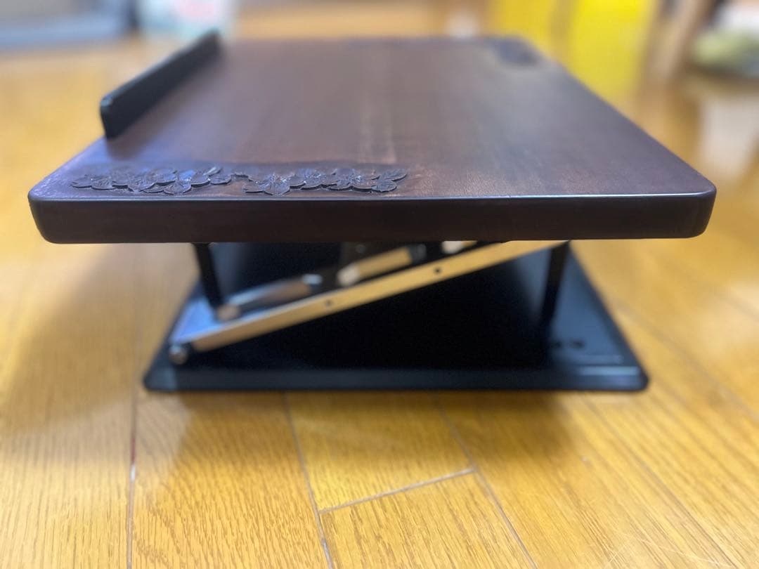 PCスタンド軽井沢彫り　高級　1点物　職人手作り