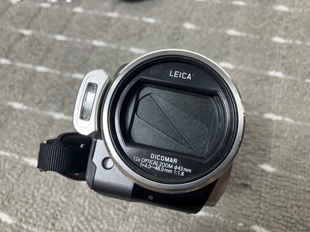 Panasonic ハイビジョンビデオカメラ　HDC-HS300 120GB