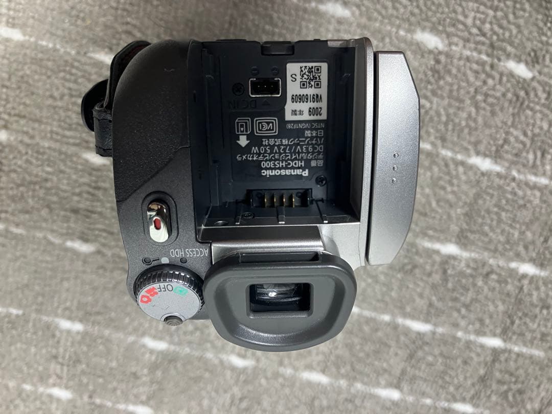 Panasonic ハイビジョンビデオカメラ　HDC-HS300 120GB