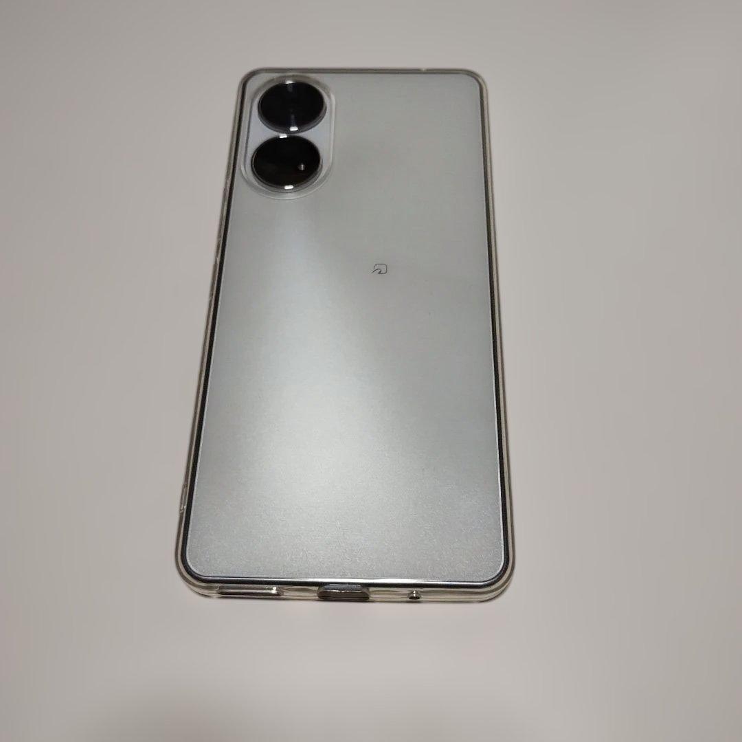 ZTE あんしんファミリースマホ ホワイト　A303ZT