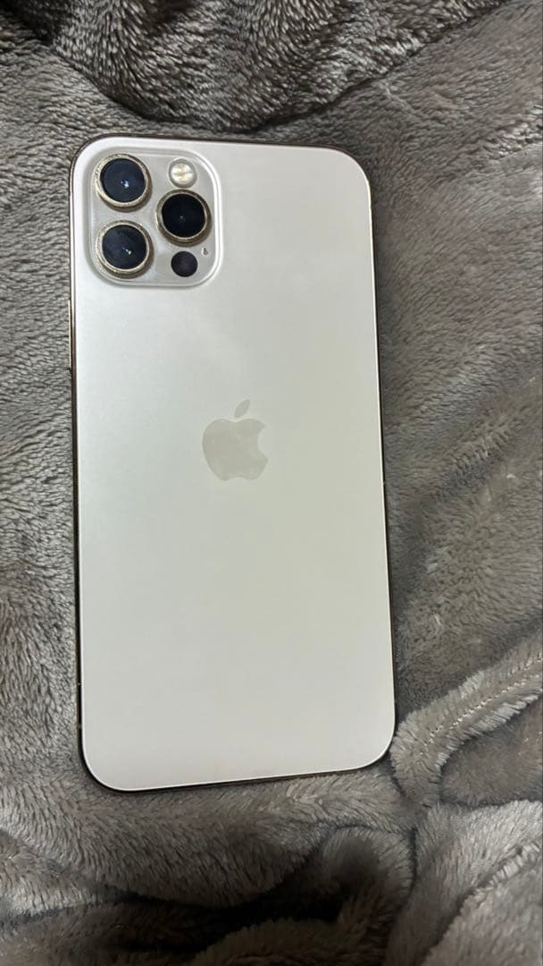 Apple iPhone 12 Pro ピンクゴールド本体