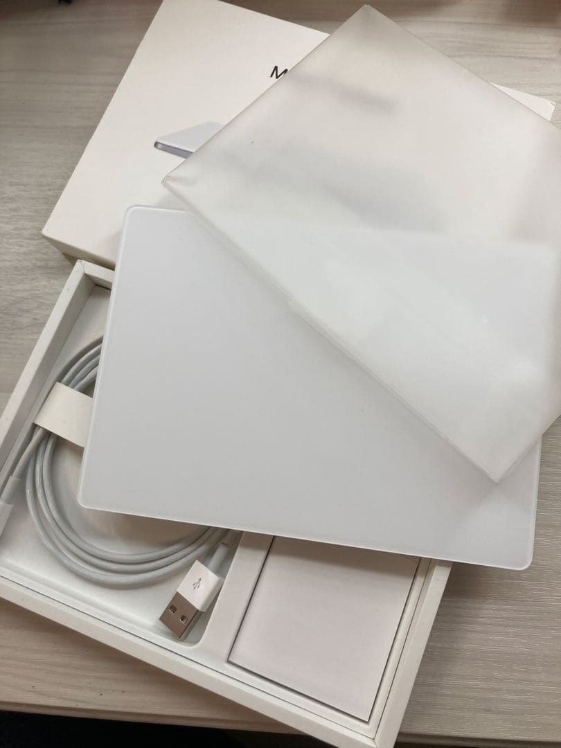 Apple Magic Trackpad 2 A1535 トラックパッド