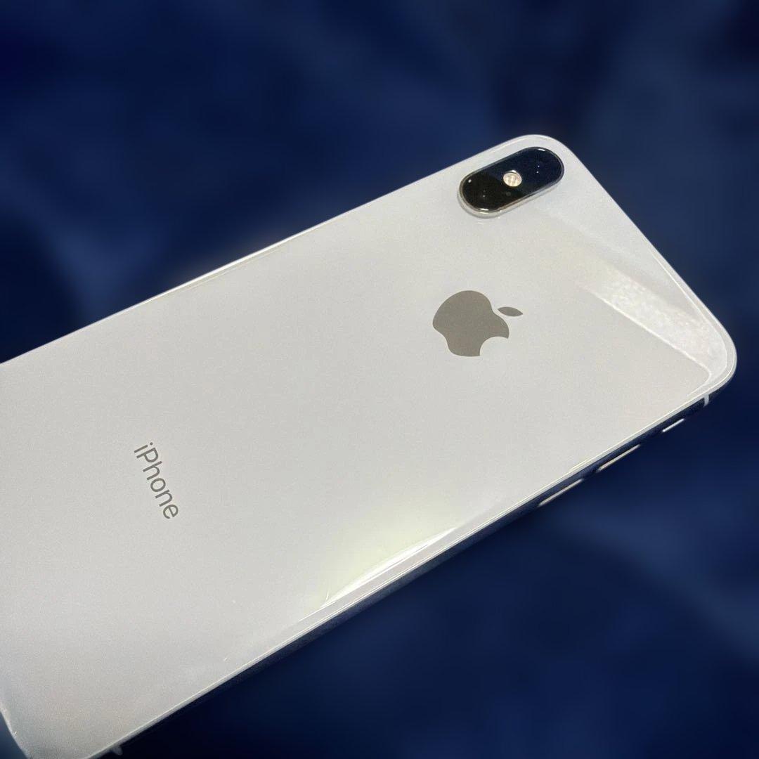iPhoneXS シルバー 本体 バッテリー79% 256GB