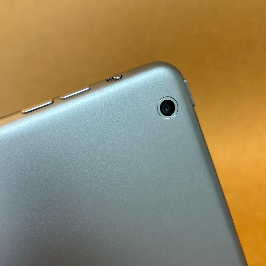 にっし　iPad Air A1474 第1世代 dtab d-01J