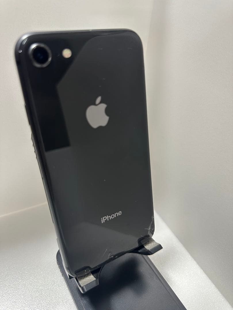 スマートフォン本体 iPhone 8