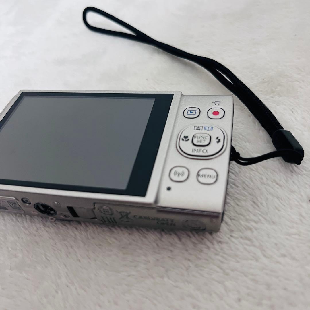 Canon IXY 650 シルバー 本体と付属品