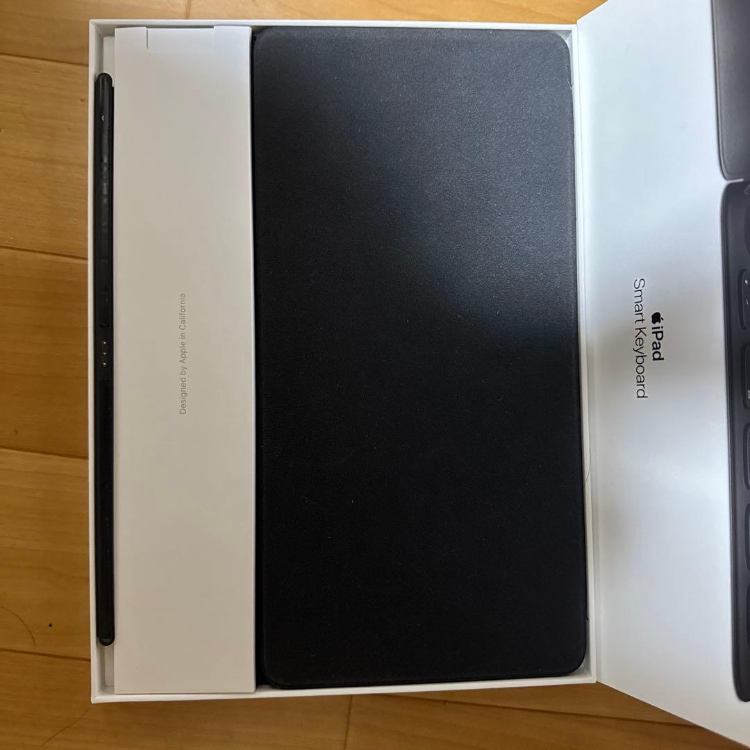 純正iPad Smart Keyboard ブラック