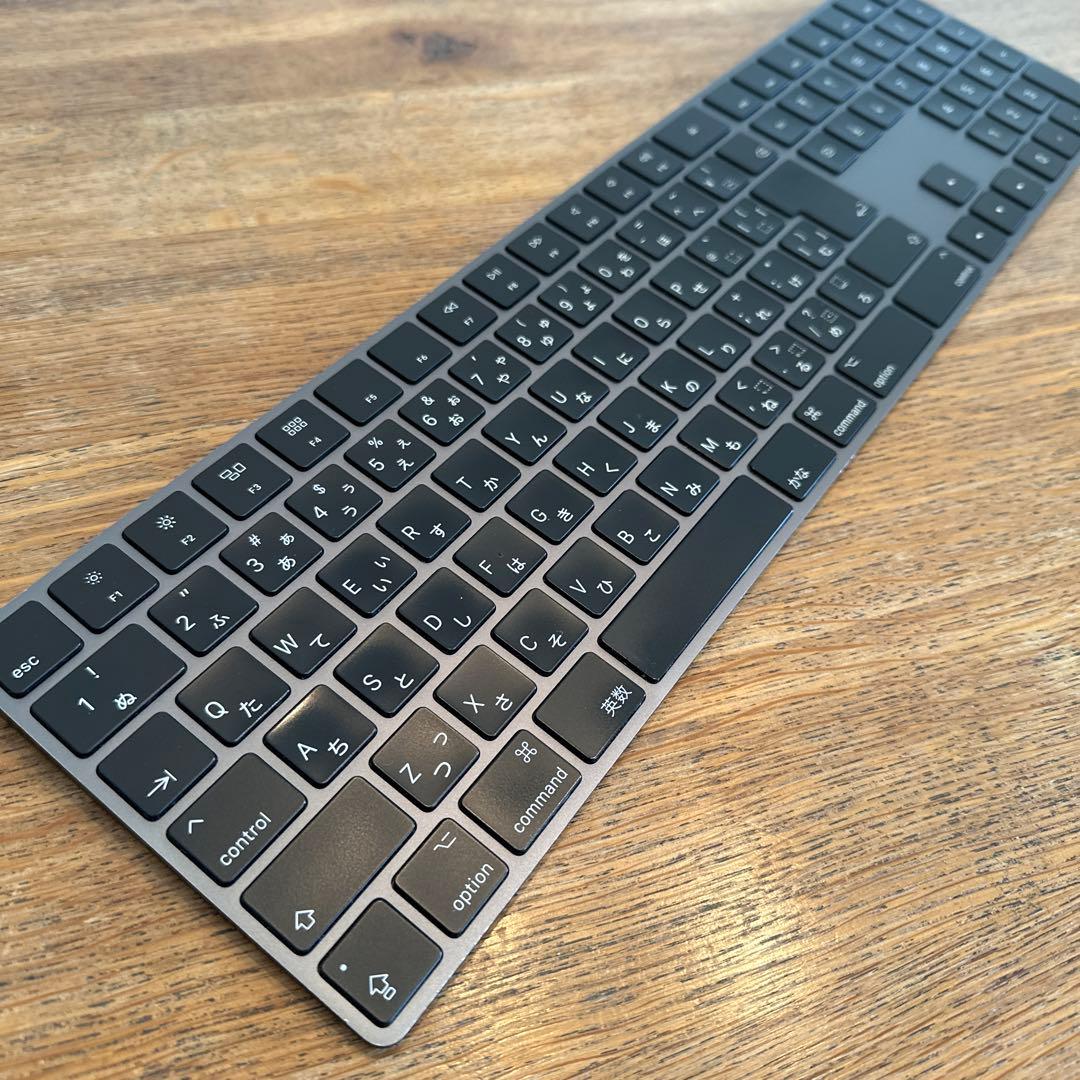Apple純正MAC Magic Keyboard良質