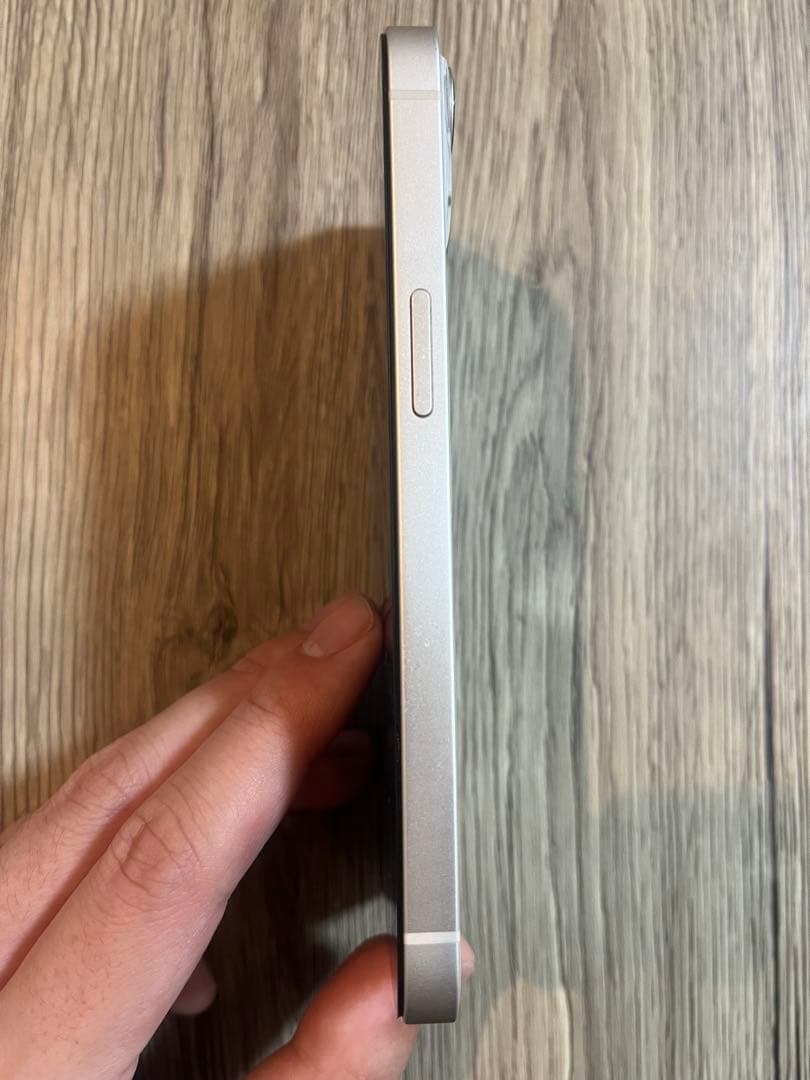iPhone13 白 256G SIMフリー