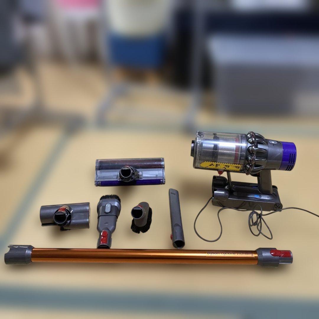 ダイソンコードレス掃除機「Dyson Cyclone V10 Fluffy」