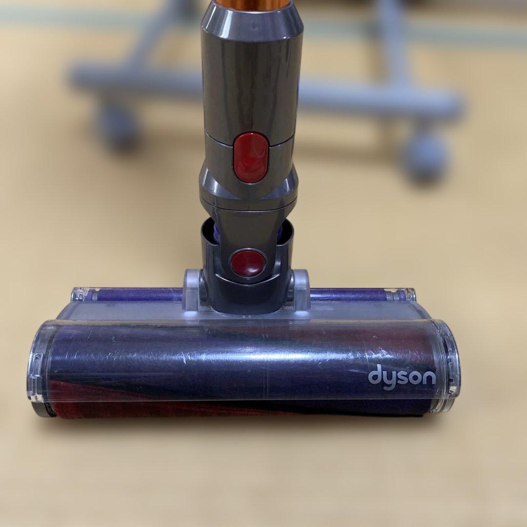 ダイソンコードレス掃除機「Dyson Cyclone V10 Fluffy」