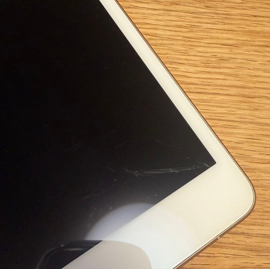 iPad mini 第5世代64GB ゴールド　Wi-Fi + Cellular