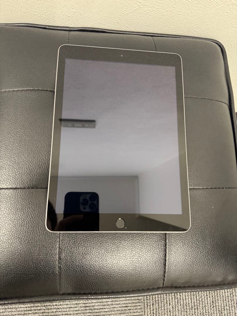 iPad 第5世代 32Gb Wi-fi モデル　A1822