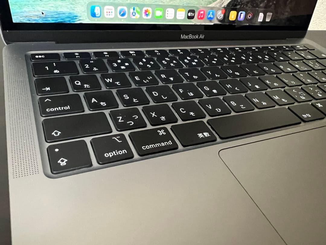 MacBook Air M1 16GB 256GB バッテリー99% 充電20回