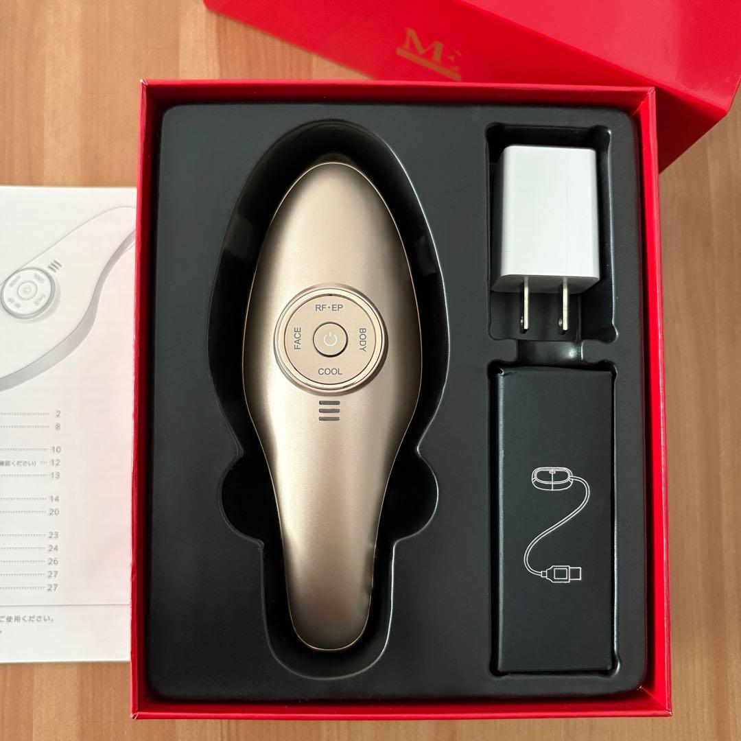 【 美品 】 Éclat ME LABOUM 美顔器 ゴールド　ほぼ未使用