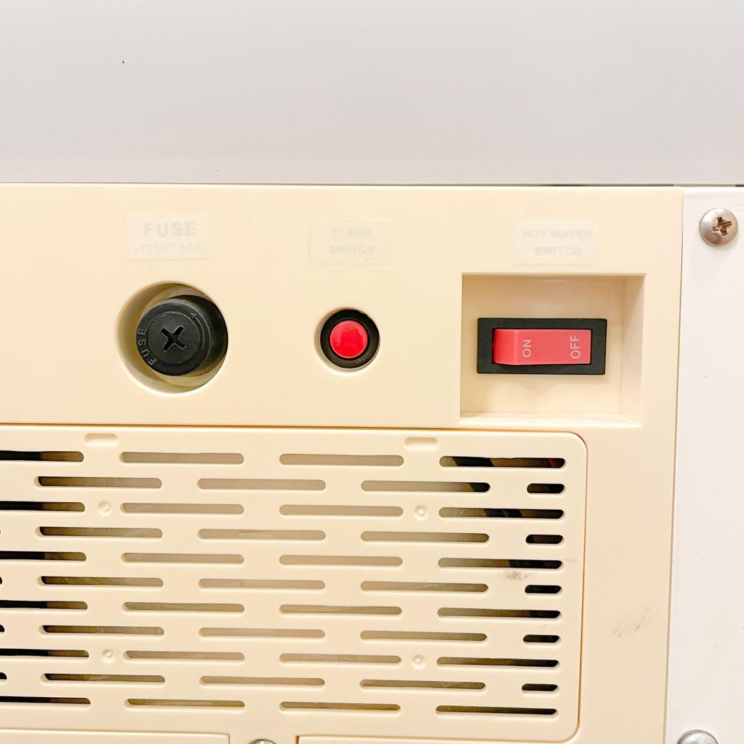 【美品】アマダナ　ウォーターサーバー　amadana HC12D1-WD-RF