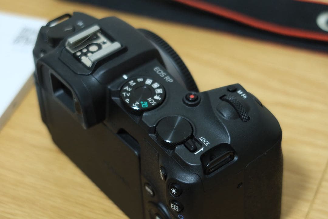 Canon EOS RP ボディ｜シャッター数1万枚以下