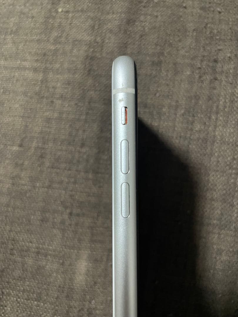 Apple iPhone 11 ホワイト 125GB 液晶画面割れ　ジャンク