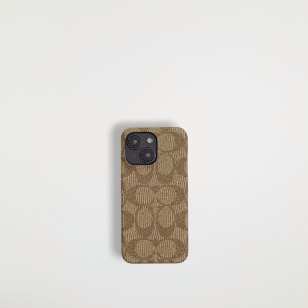 ☆新商品入荷☆ COACH iPhone15 ケース・シグネチャー キャンバス