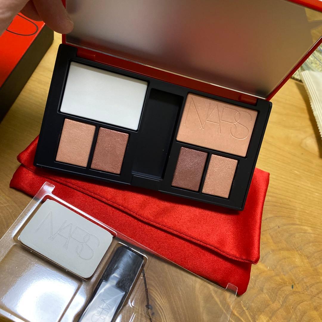 NARS ライトリフレクティング　トラベル　パレット