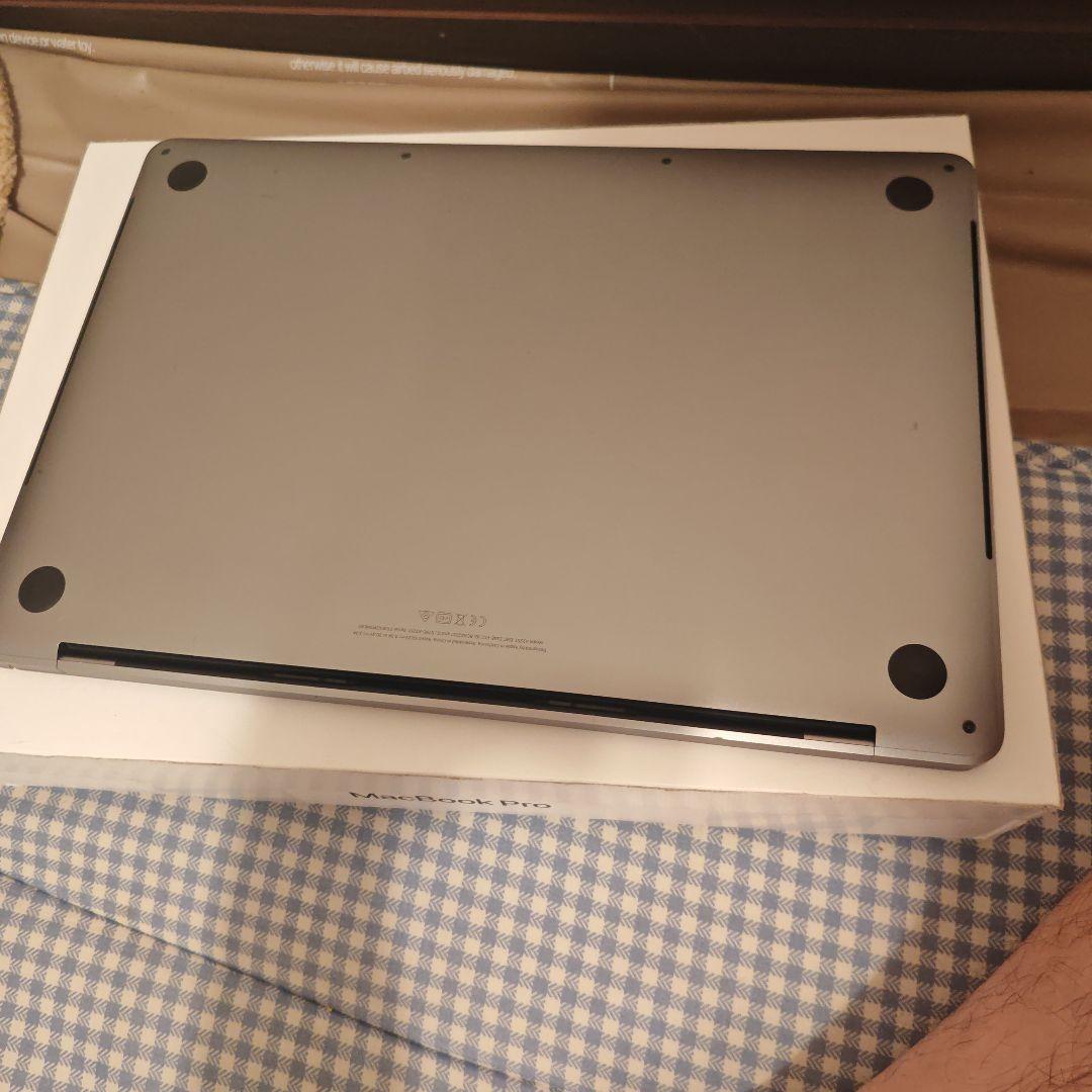 MacBook本体 MacBook Pro 2020 i7 16GB 1TB