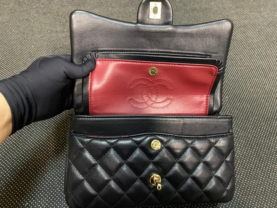 CHANEL ノベルティチェーンバック