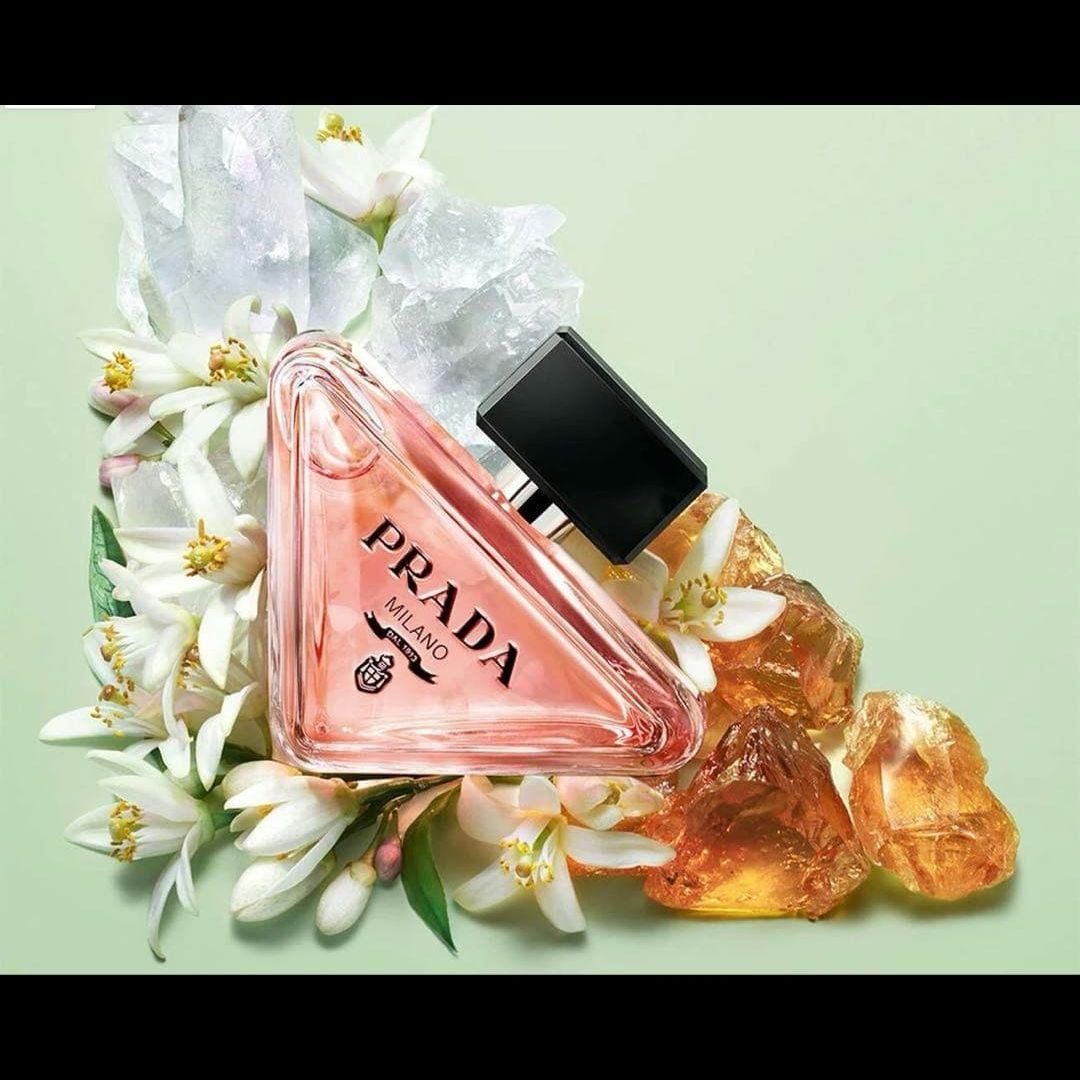 プラダ パラドックス オーデパルファム 30ml 新品・未使用 ミニスプレー付き
