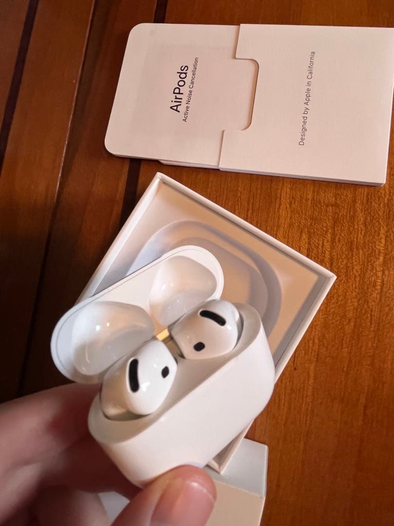 AirPods4世代ノイズキャンセリングモデル