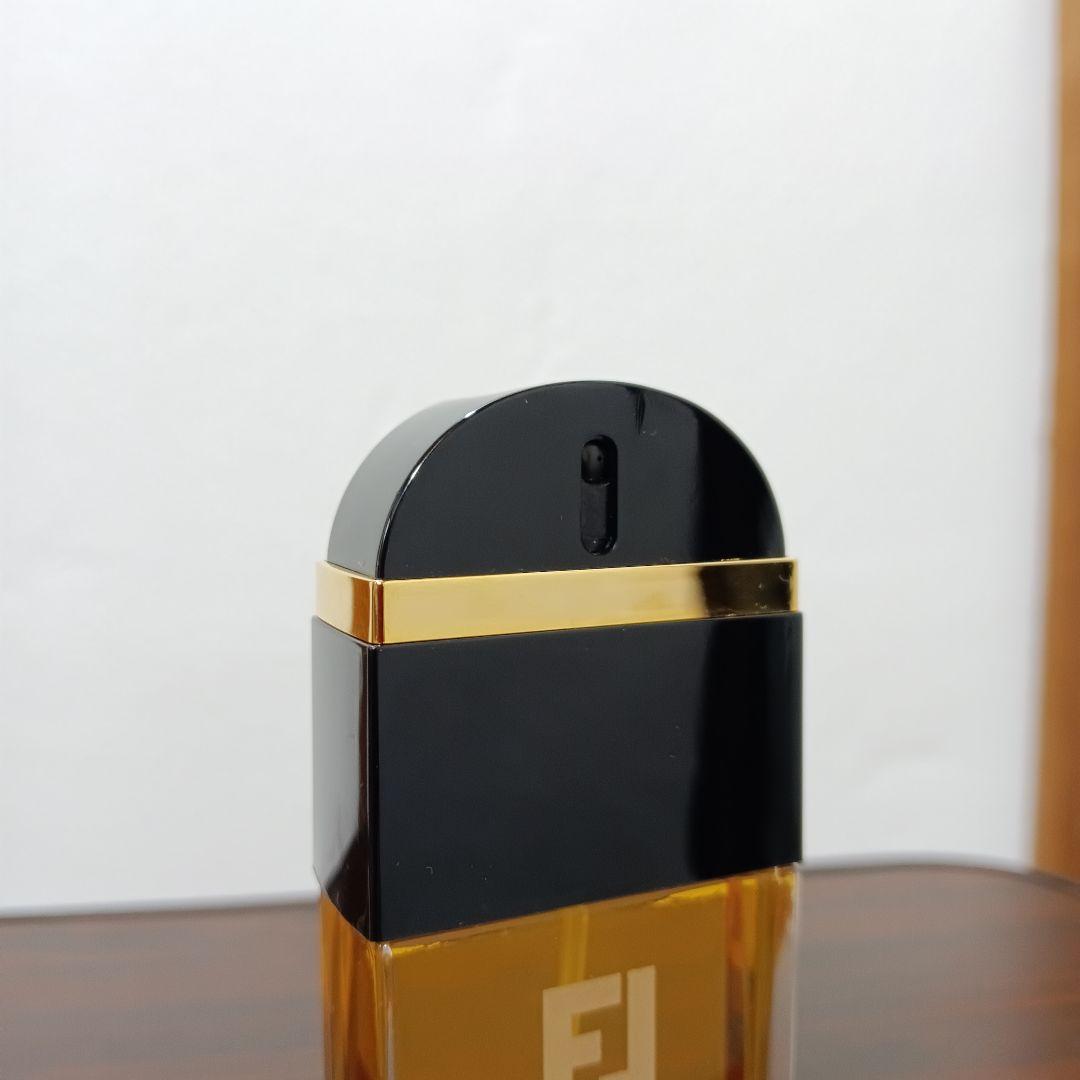 9-37　FENDI　オードトワレ　50ml