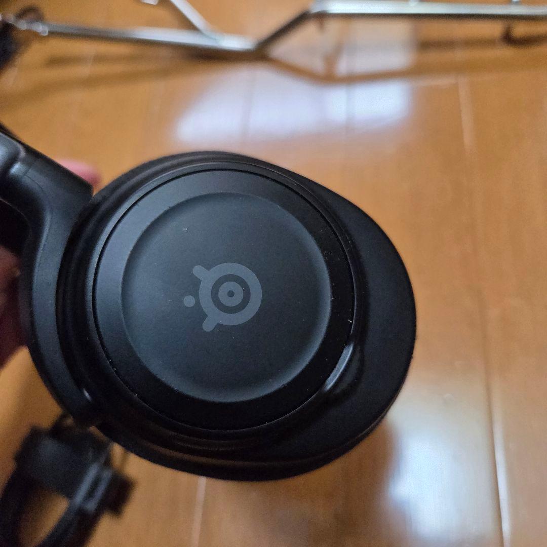 ヘッドホン SteelSeries Arctis Nova 7