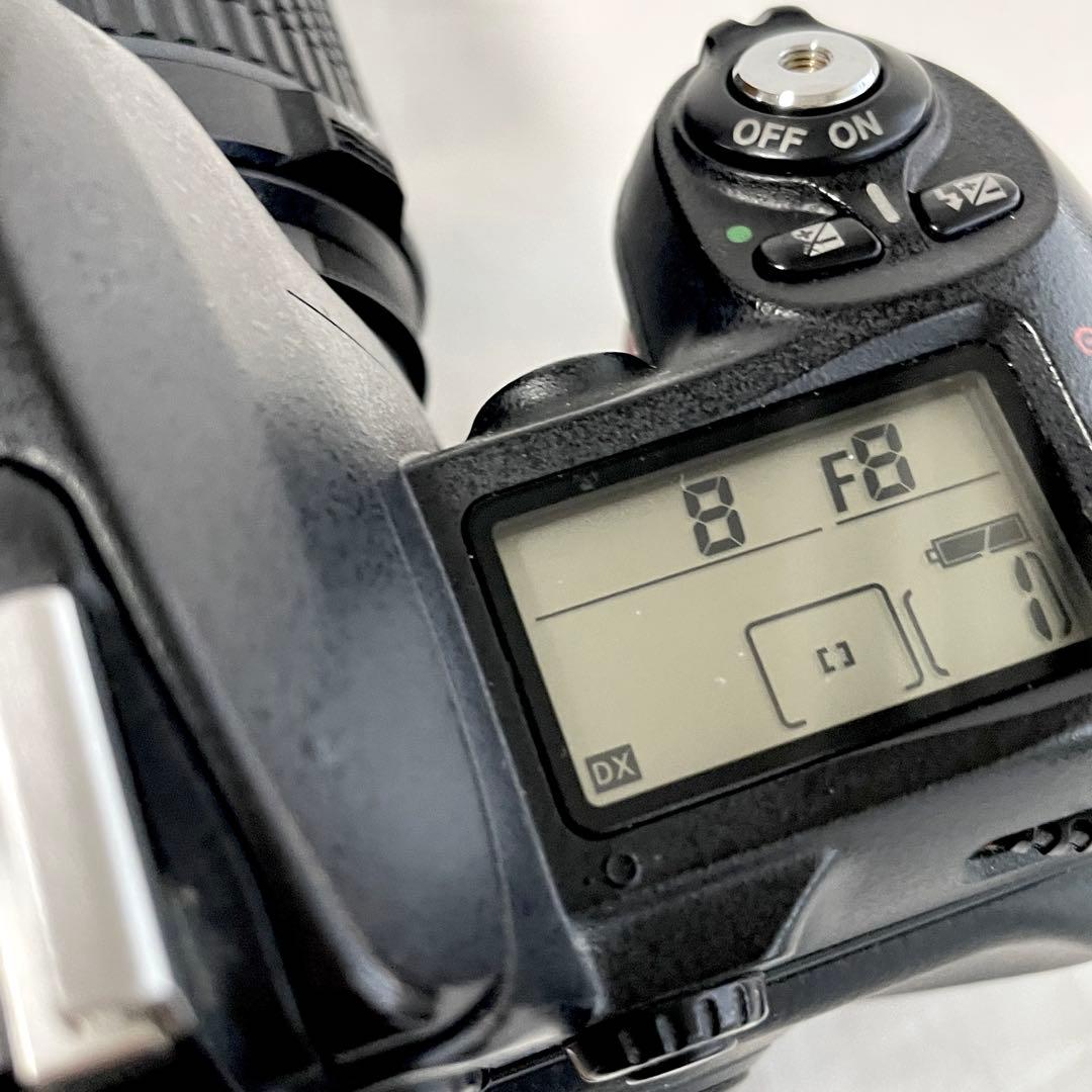 Nikon F80 フィルム一眼レフカメラ　ボディ　動作確認済み　電池入り　美品