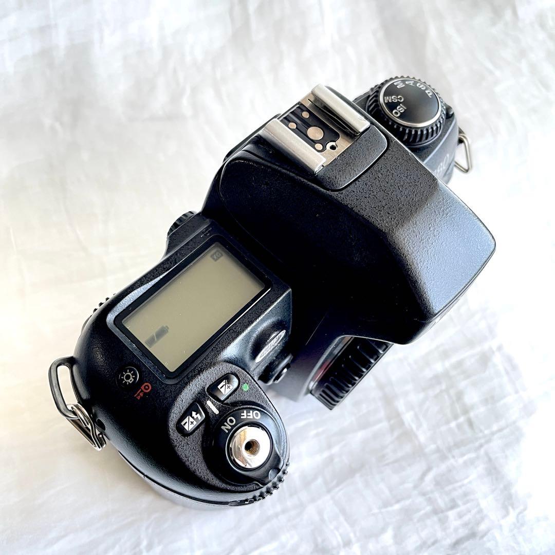 Nikon F80 フィルム一眼レフカメラ　ボディ　動作確認済み　電池入り　美品