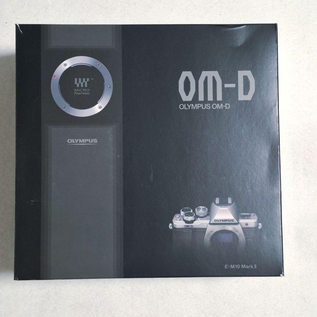 OLYMPUS OM-D E-M10 Mark II シルバー