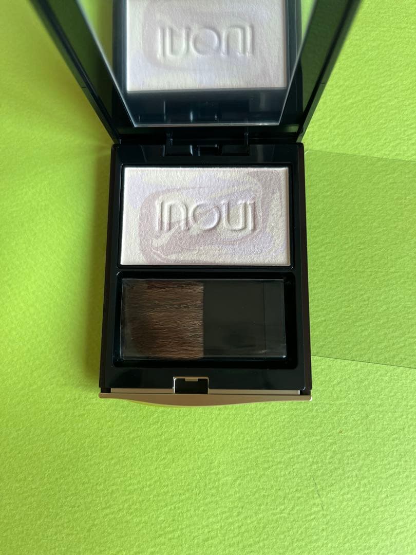 INOU プレストパウダー 数量限定品 新品未使用