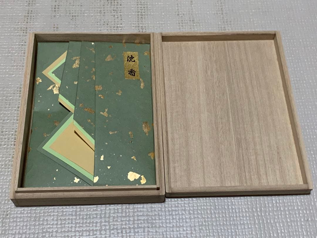 【未使用品】山田松香木店謹製　沈香　木箱付き