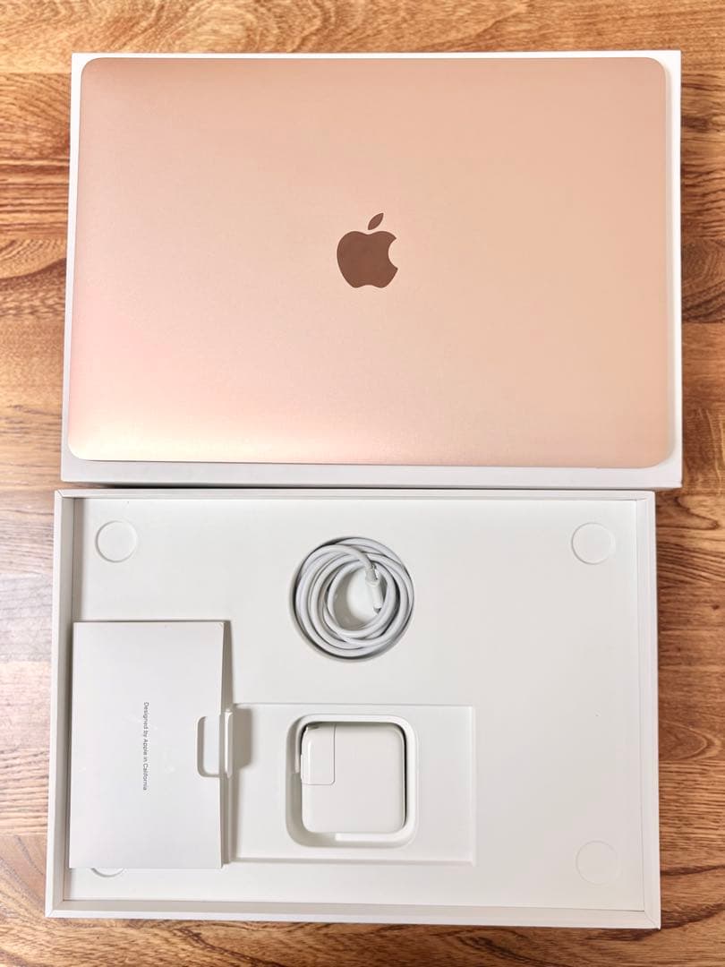 Apple MacBook Air ローズゴールド 美品 ／ DVDドライブ付き