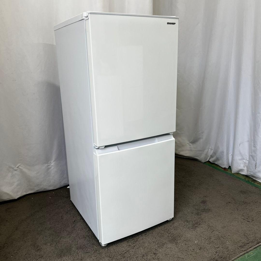 177 冷蔵庫　小型　シャープ　一人暮らし　白　安い　綺麗　設置無料